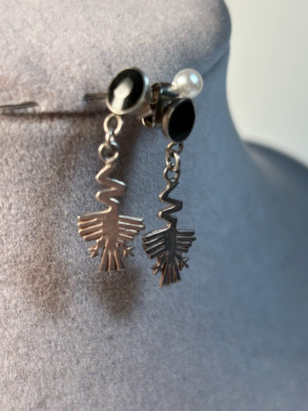 Vintage 950 Silver Black Onyx Thunderbird Earrings Mexican Folk art Incan